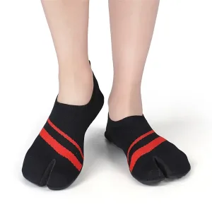 schoenen op blote voeten, sokkenschoenen, sokken-sneakers, sneakers op blote voeten, schoenen op blote voeten