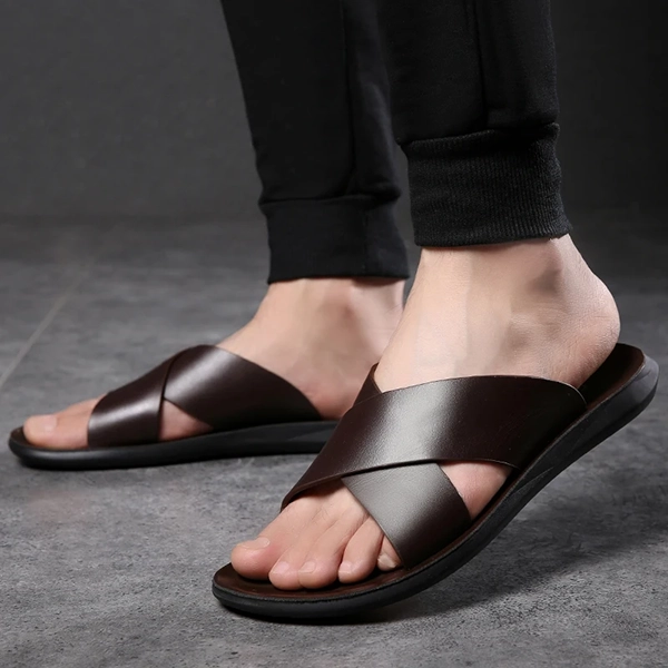 herensandalen, zomersandalen, leren sandalen, instapsandalen, herenslippers, zomerslippers, kruissandalen